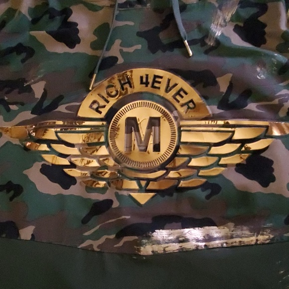Hoodie - Picture 1 of 6